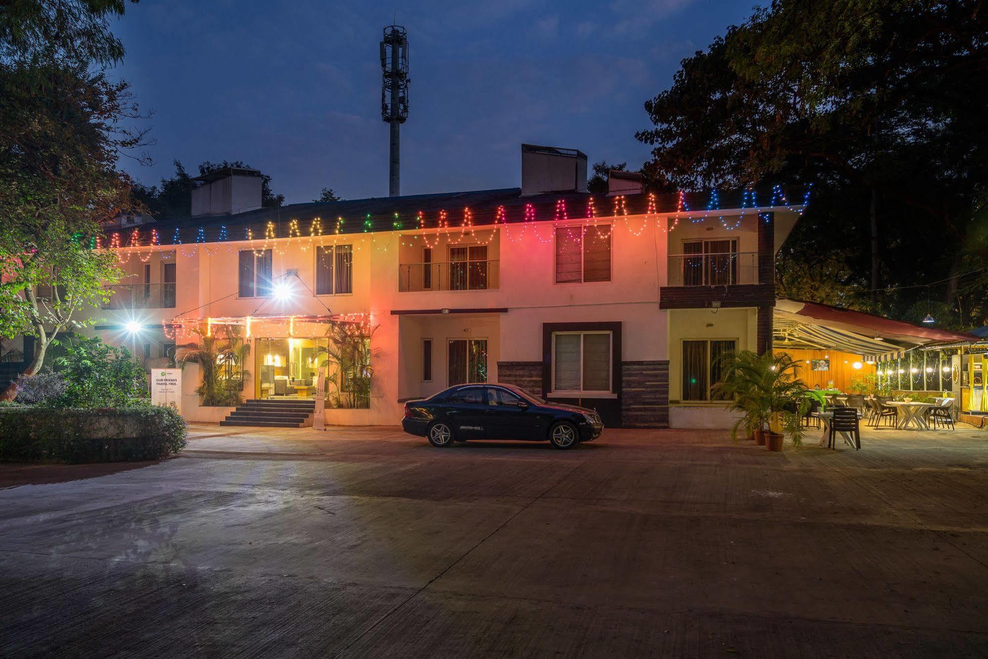 Mint Koregaon Park Next To Osho Ashram Pune Bagian luar foto