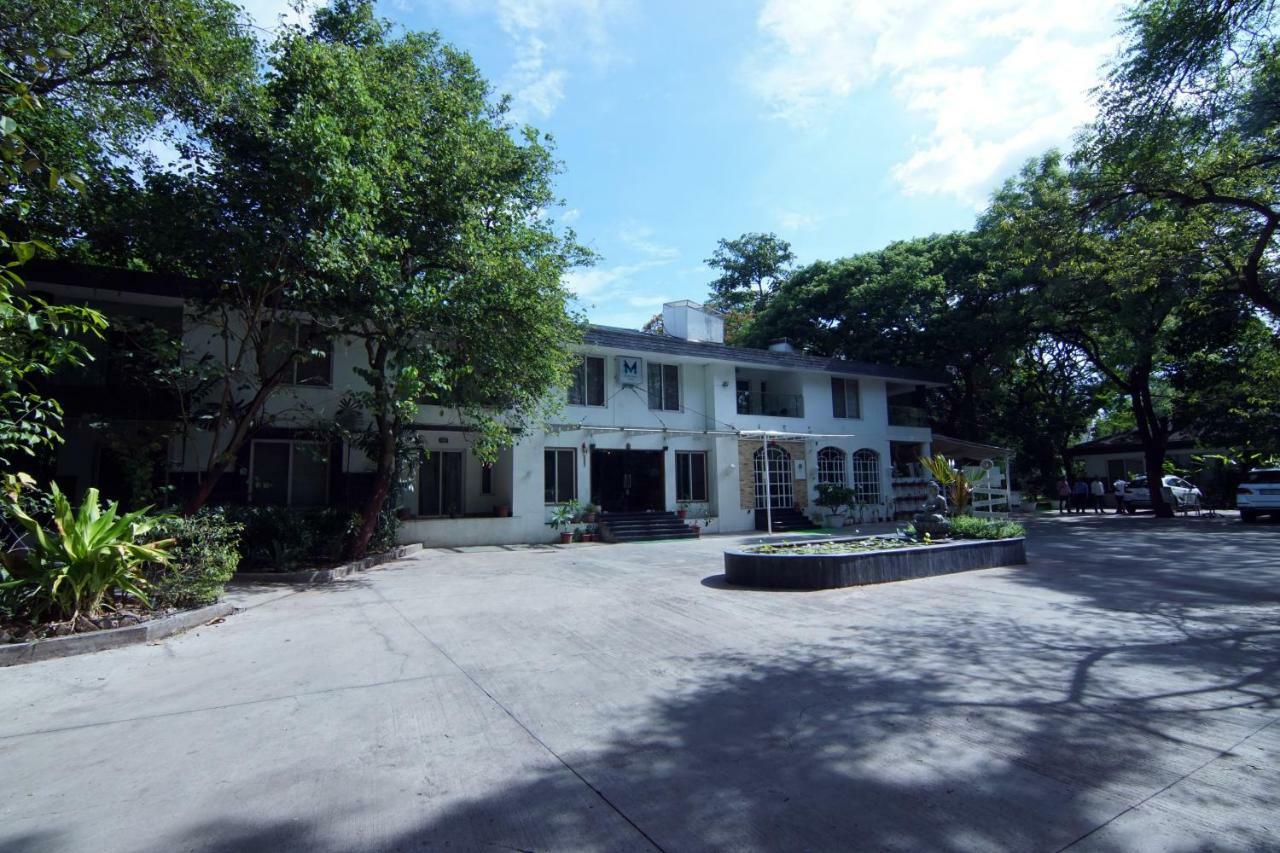 Mint Koregaon Park Next To Osho Ashram Pune Bagian luar foto