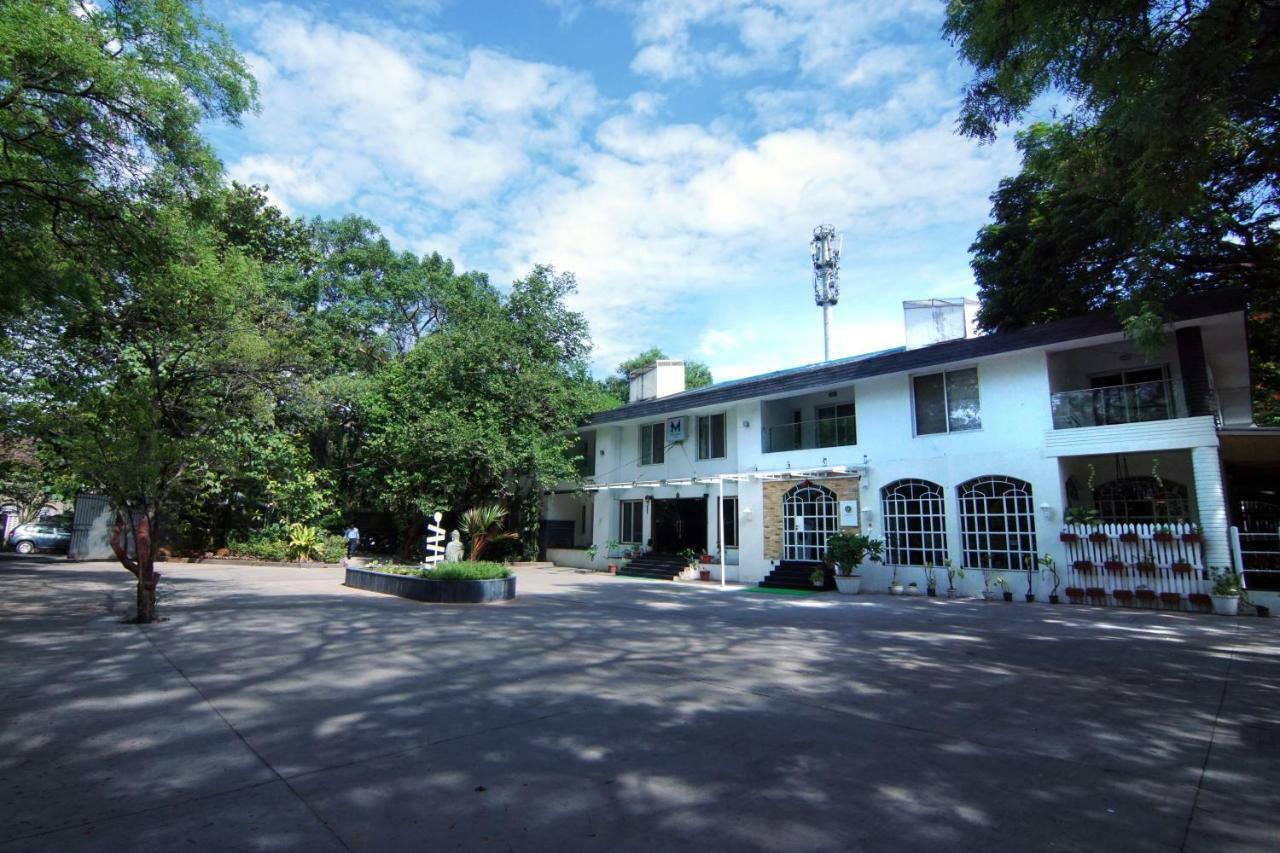 Mint Koregaon Park Next To Osho Ashram Pune Bagian luar foto