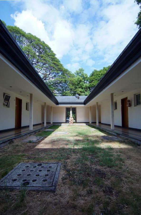 Mint Koregaon Park Next To Osho Ashram Pune Bagian luar foto